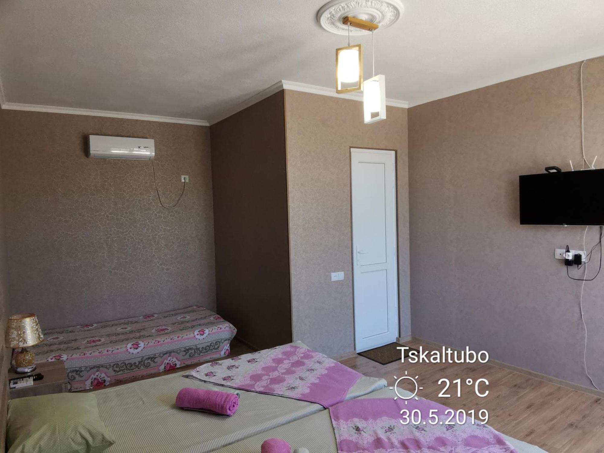 Villa Platinum Tskaltubo Buitenkant foto