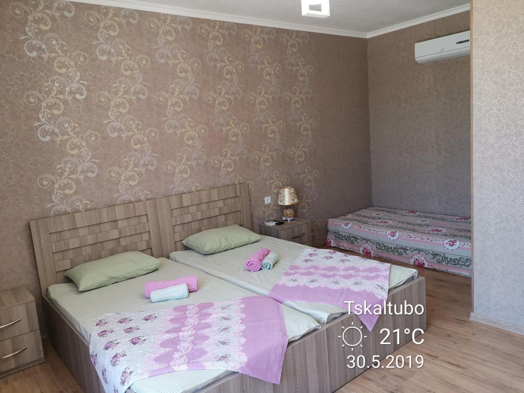 Villa Platinum Tskaltubo Buitenkant foto